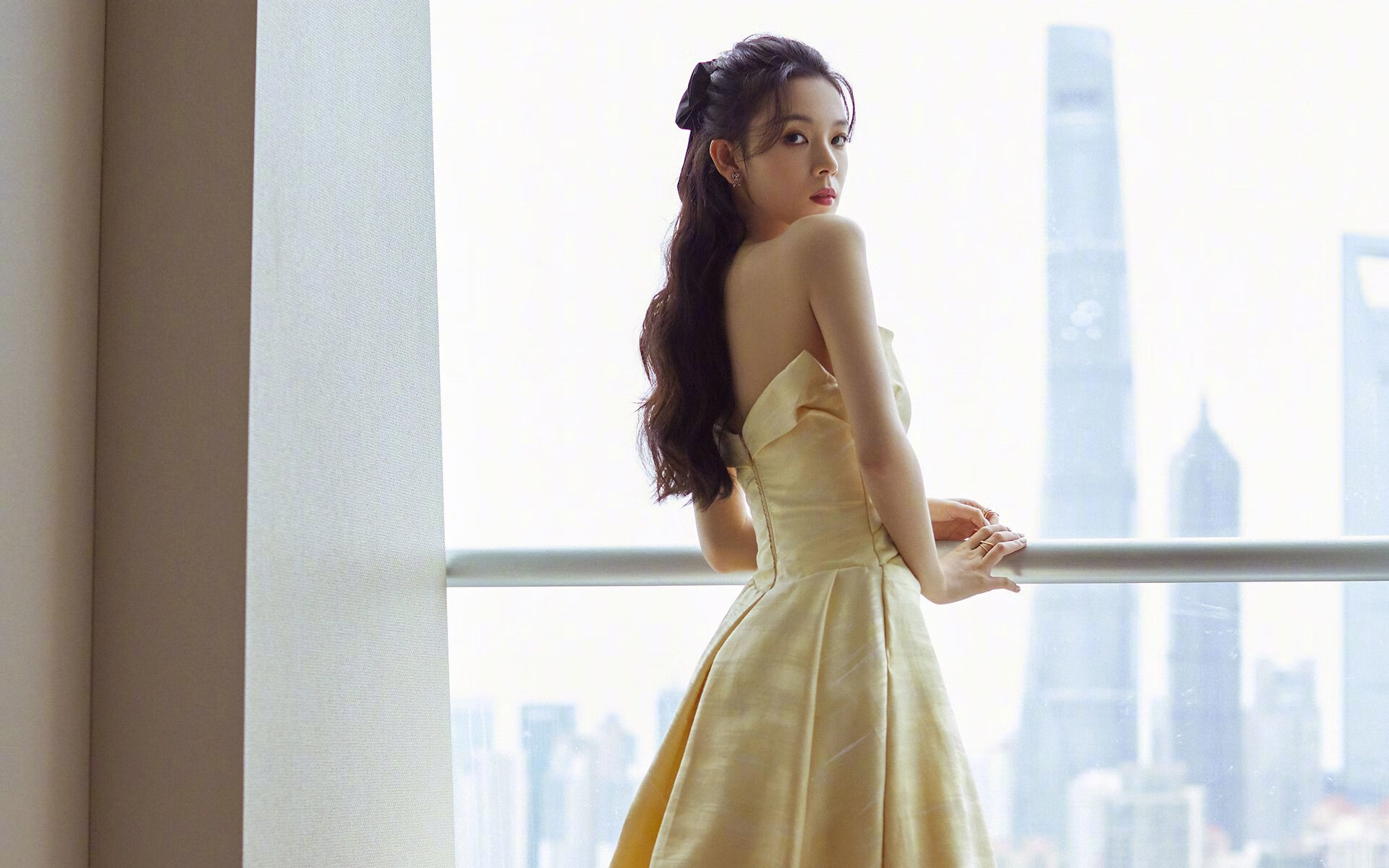 爱游戏体育官方入口-自由泳滑行、拉水、出水三阶段节奏细解，自由泳 拉水  第1张